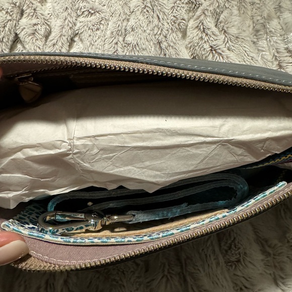 Brand new Consuela Keanu Your Way - Picture 9 of 13